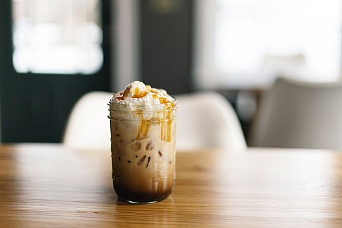 Caramel Latte dan Caramel Macchiato, Apa Beda Keduanya?