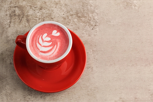 Coffee Latte Dipadukan dengan Buah-buahan, Gimana Rasanya?