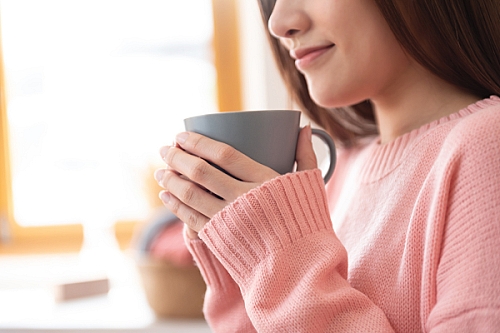 Tingkatkan Produktivitas dengan Manfaat Minum Kopi di Pagi Hari