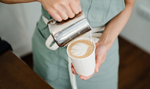 3 Kandungan Wajib pada Susu untuk Bisnis Kedai Kopi