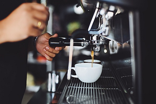 7 Tantangan Non Teknis dalam Memulai Bisnis Warung Kopi