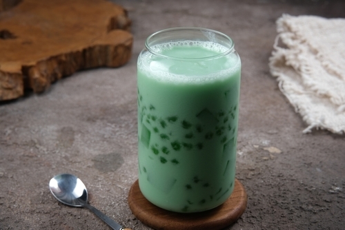 Es Buko Pandan Matcha - Omela