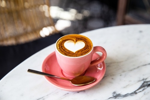coffee art latte heart - omela