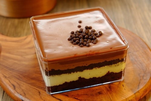 chocolate biscuit dessert box - Omela