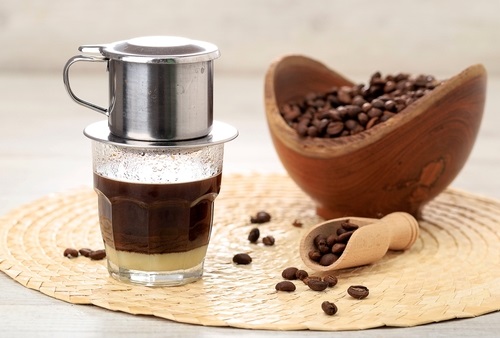 Mengenal Vietnam Drip Coffee - Omela